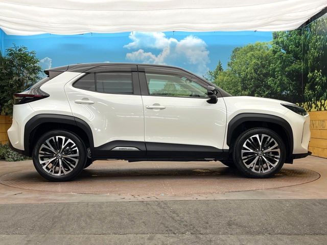 YARIS CROSS HYBRID