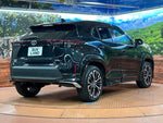YARIS CROSS HYBRID