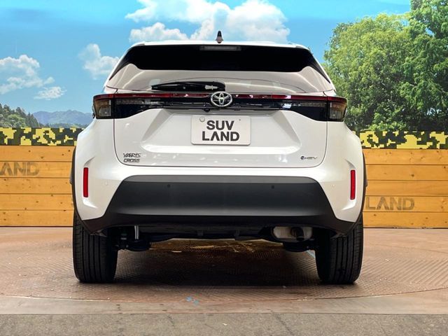 YARIS CROSS HYBRID