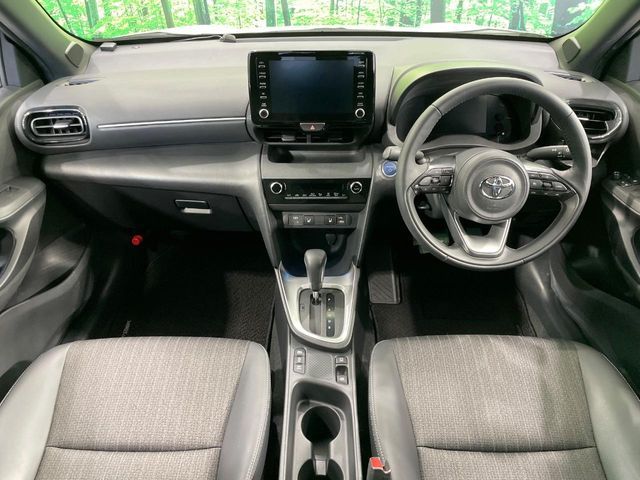 YARIS CROSS HYBRID