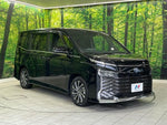 VOXY HYBRID