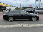 CROWN sedan hybrid