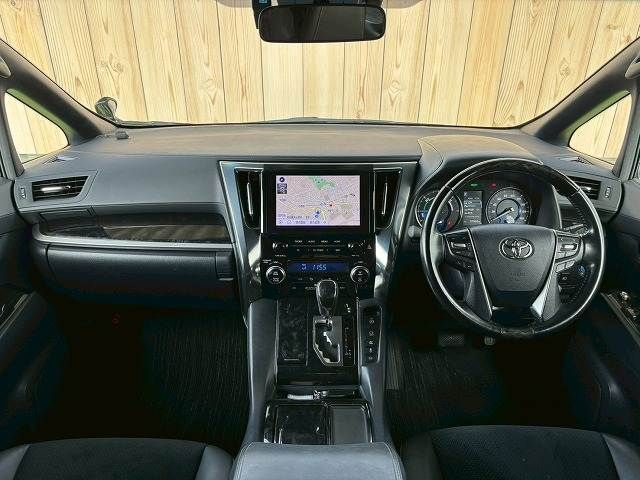 ALPHARD hybrid 4WD