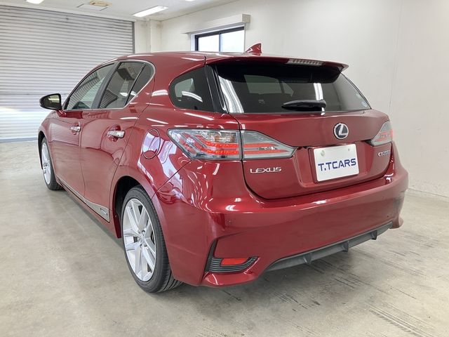 LEXUS CT200h