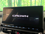 CROWN sedan hybrid