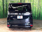VOXY HYBRID