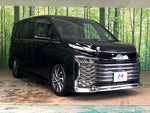 VOXY HYBRID