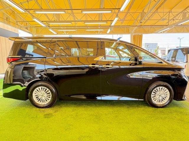 ALPHARD hybrid