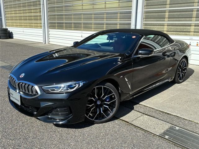 BMW 8series open