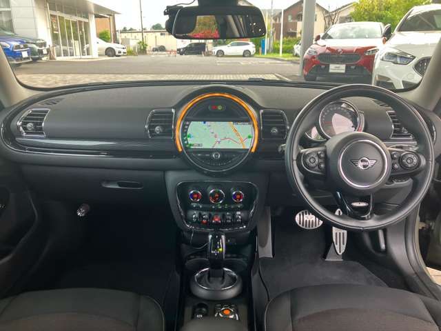 MINI COOPER CLUBMAN