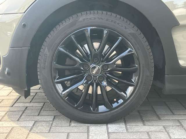 MINI COOPER CLUBMAN