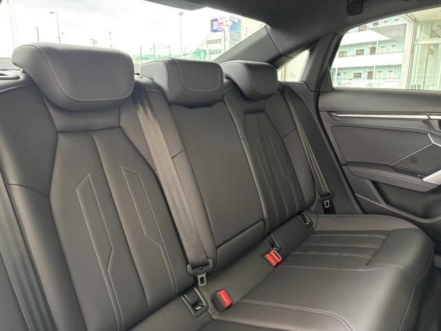 AUDI A3 Sedan