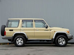 LANDCRUISER van