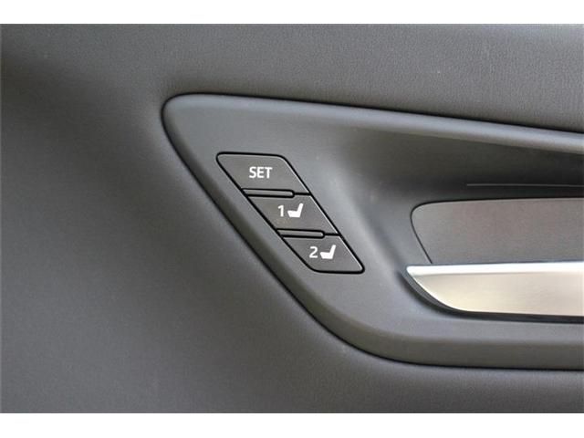 CROWN sedan hybrid 4WD