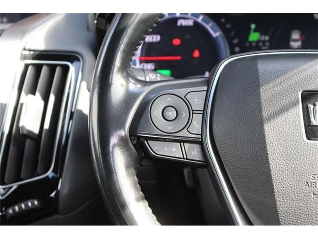 CROWN sedan hybrid 4WD