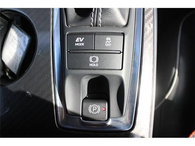 CROWN sedan hybrid 4WD