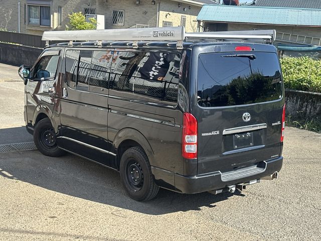HIACE van 4WD