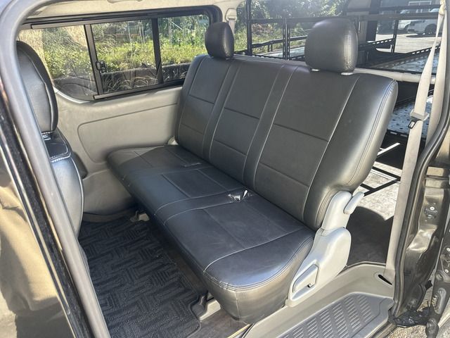 HIACE van 4WD