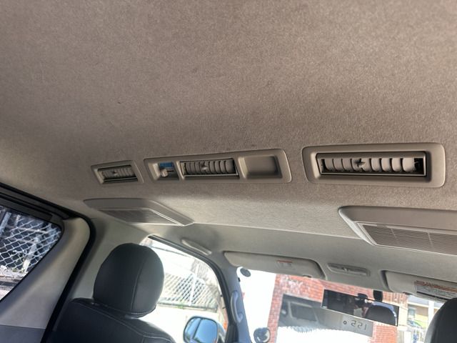 HIACE van 4WD