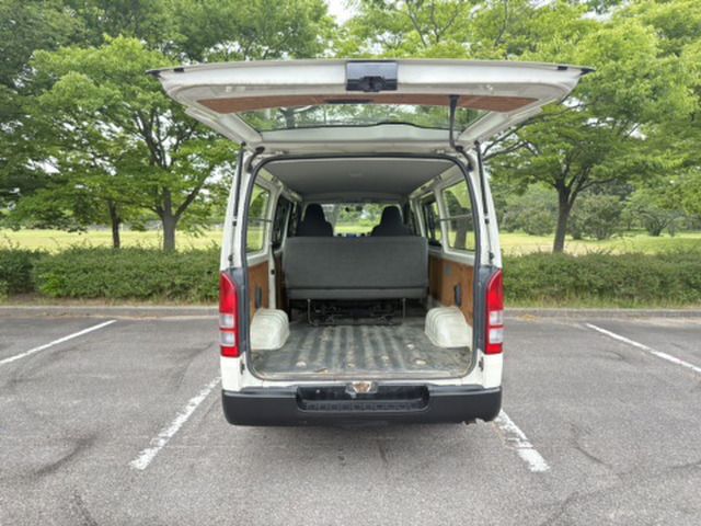HIACE van 4WD