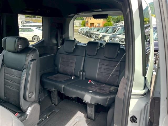 STEPWAGON e:HEV