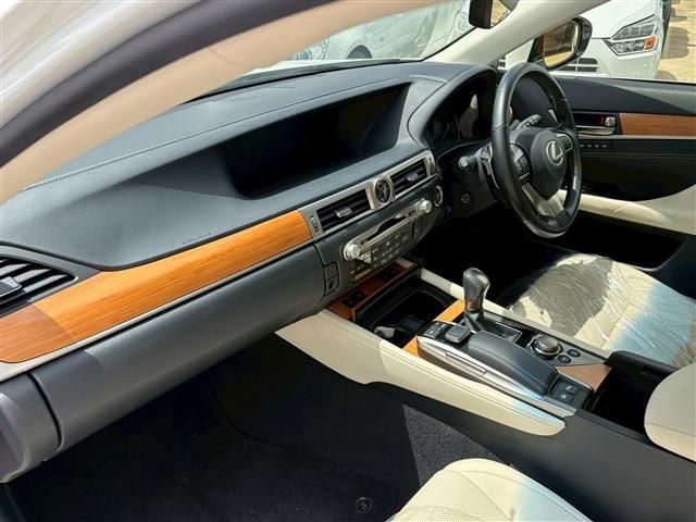 LEXUS GS200t