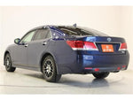 CROWN sedan hybrid 4WD