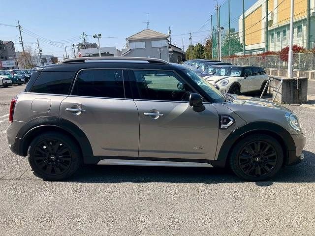 BMW MINI COOPER SD CROSSOVER