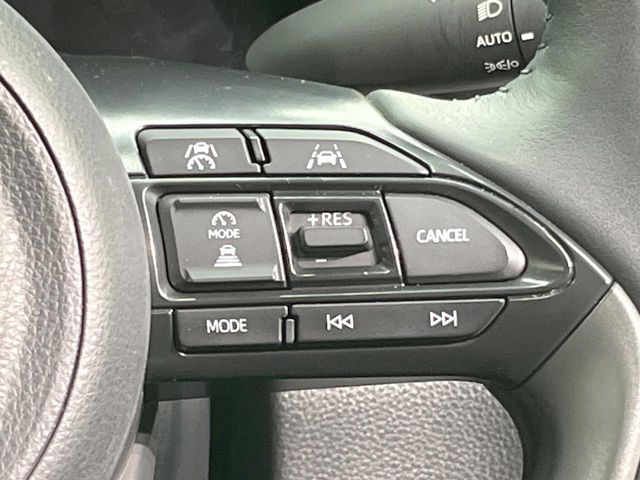 YARIS CROSS HYBRID