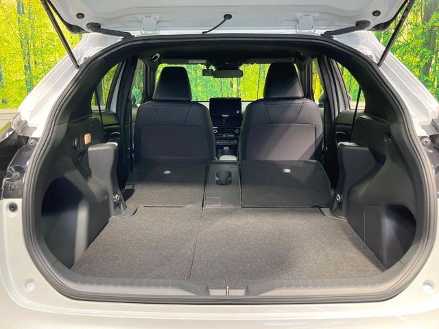 YARIS CROSS HYBRID