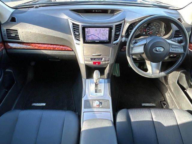 LEGACY B4