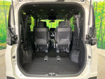 VOXY HYBRID 4WD