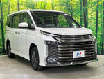 VOXY HYBRID 4WD
