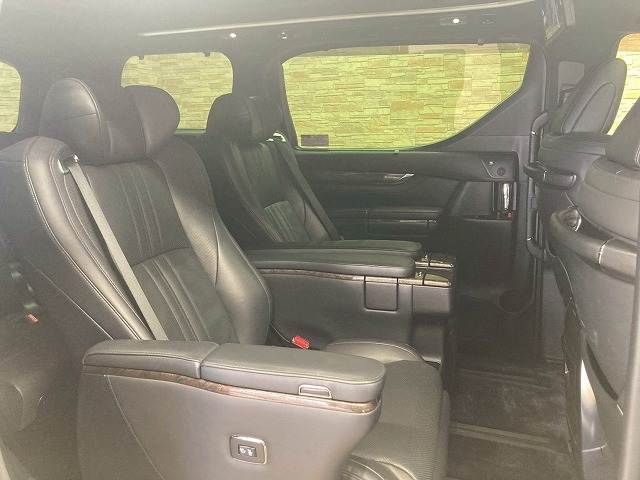 ALPHARD hybrid 4WD