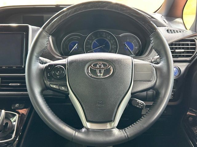 NOAH HYBRID
