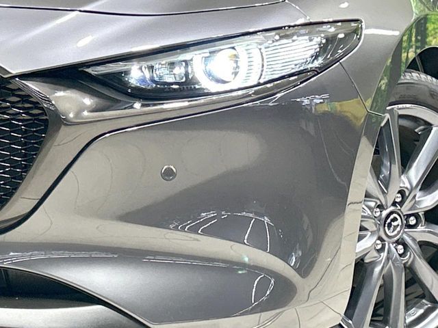 MAZDA3 FASTBACK
