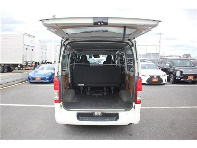 HIACE van 1.2t 2WD