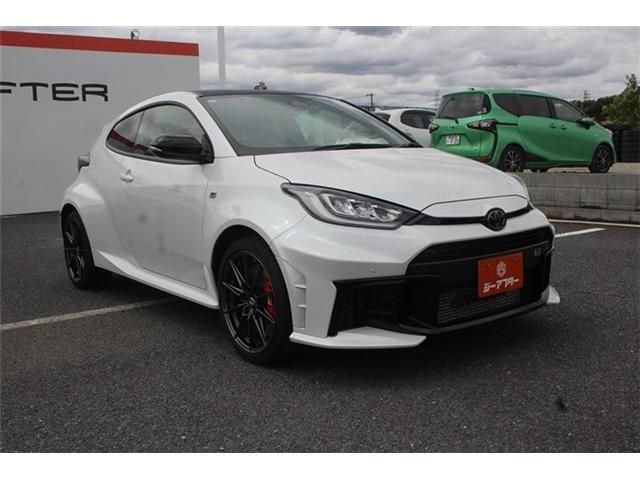 GR YARIS