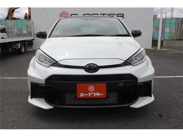 GR YARIS