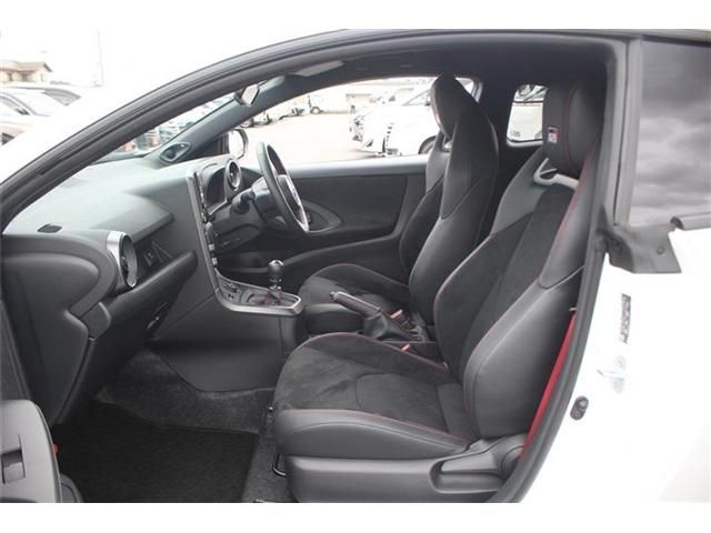 GR YARIS