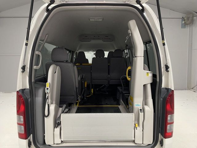REGIUSACE van 2WD