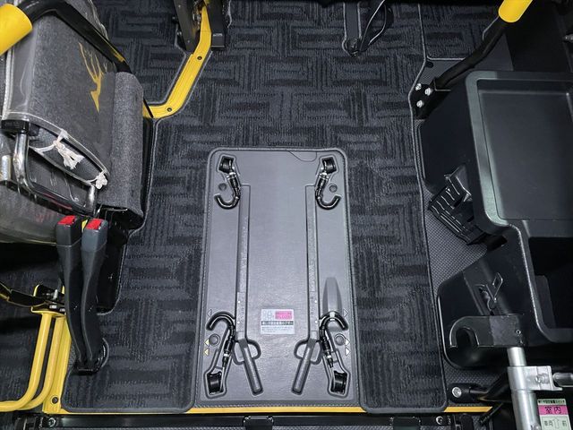 HIACE van 2WD