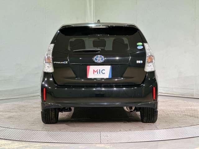 PRIUS Alpha