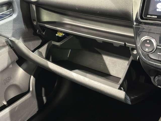 MIRAGE hatchback