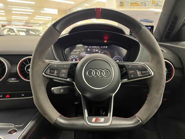 AUDI TT coupe