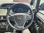 VOXY HYBRID
