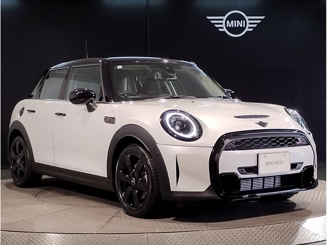 MINI COOPER SD 5DOOR