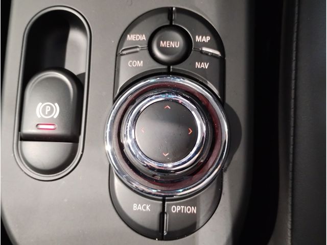 MINI COOPER SD 5DOOR