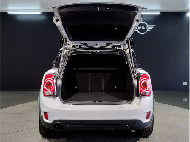 BMW MINI COOPER D CROSSOVER