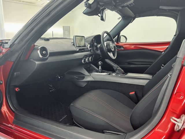 ROADSTER